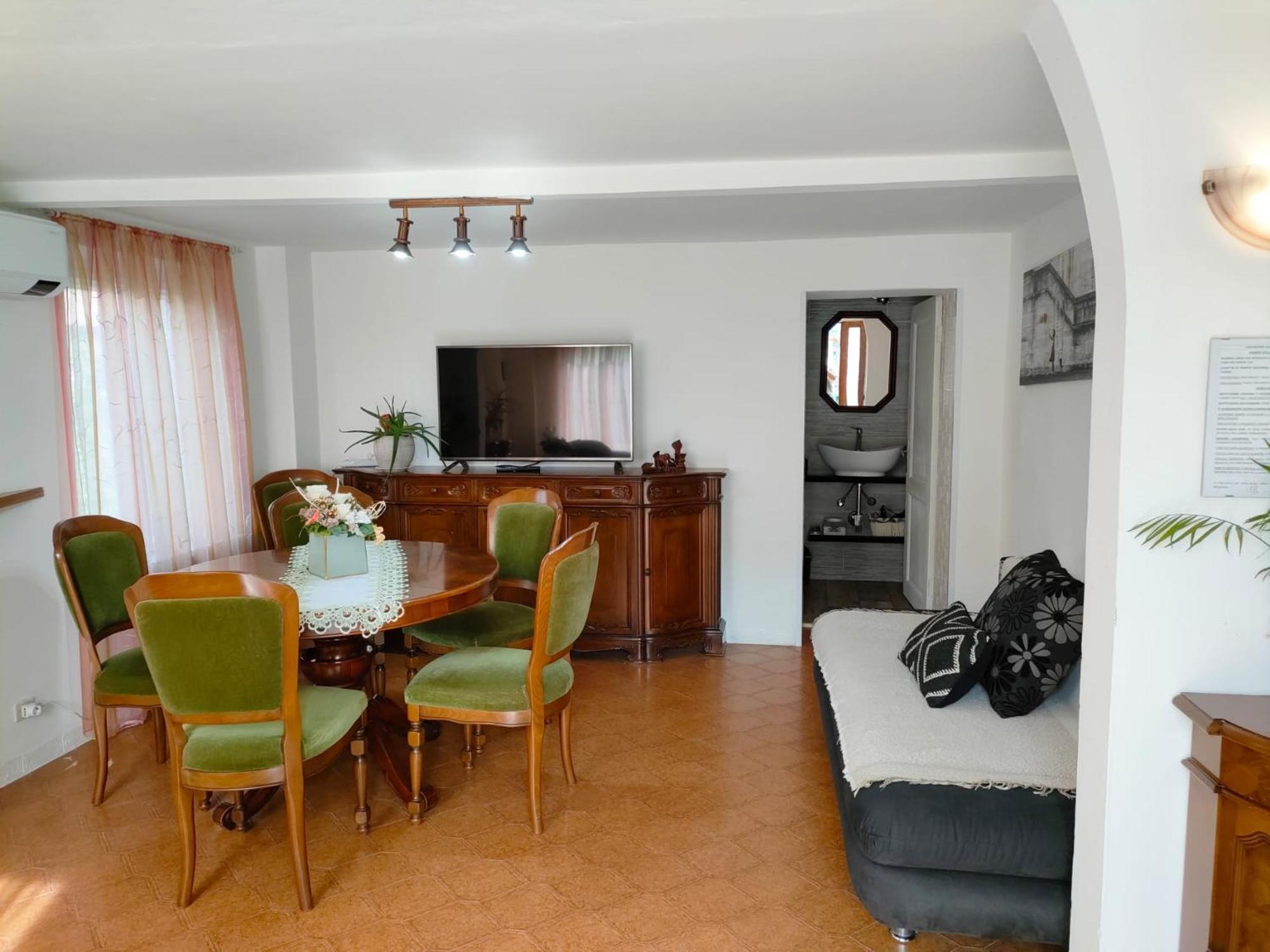 Via Cantonina 1 Di Diana San Valentino  Экстерьер фото